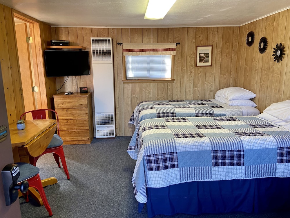 Cabin 2 photo 1