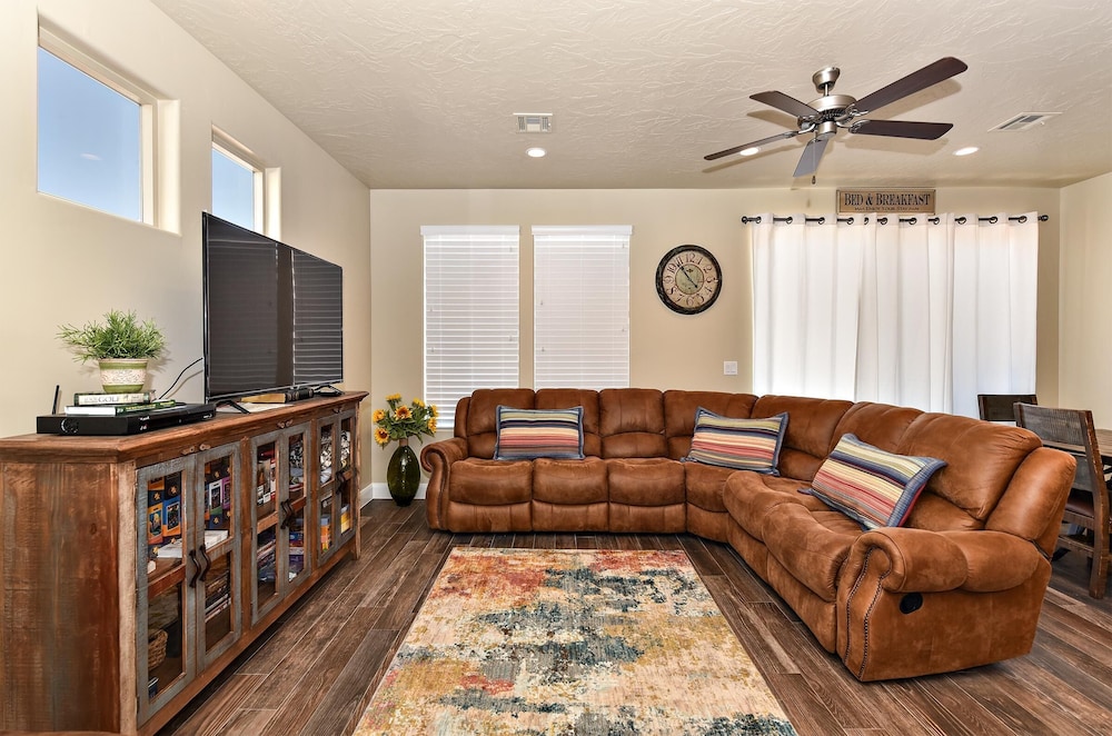 Townhome, Multiple Beds, Pool View (Once Upon A Tee Time) photo 2