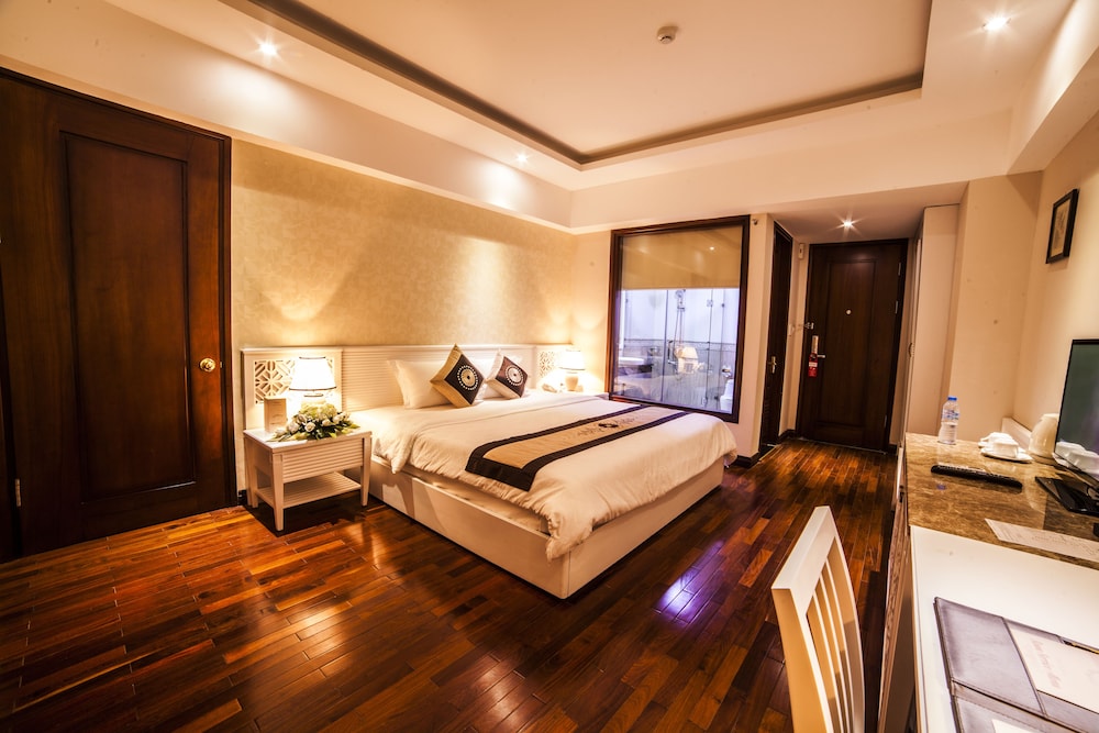 Triple Room, City View photo 2