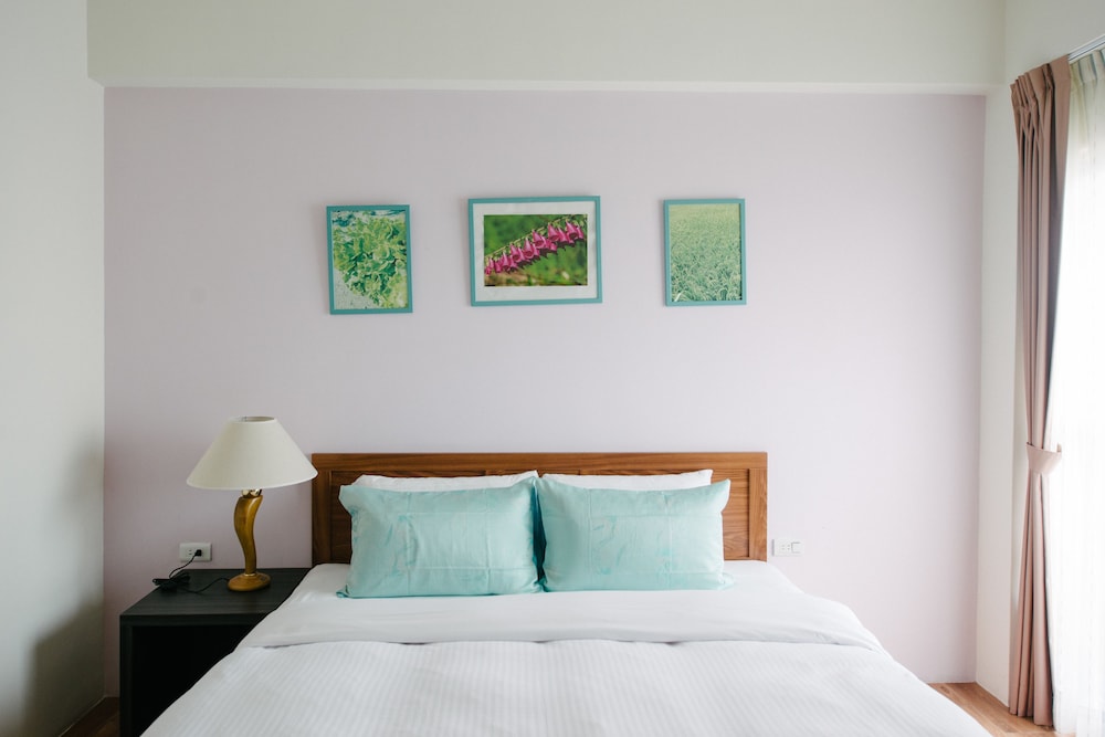 Standard Double Room - Photo 2