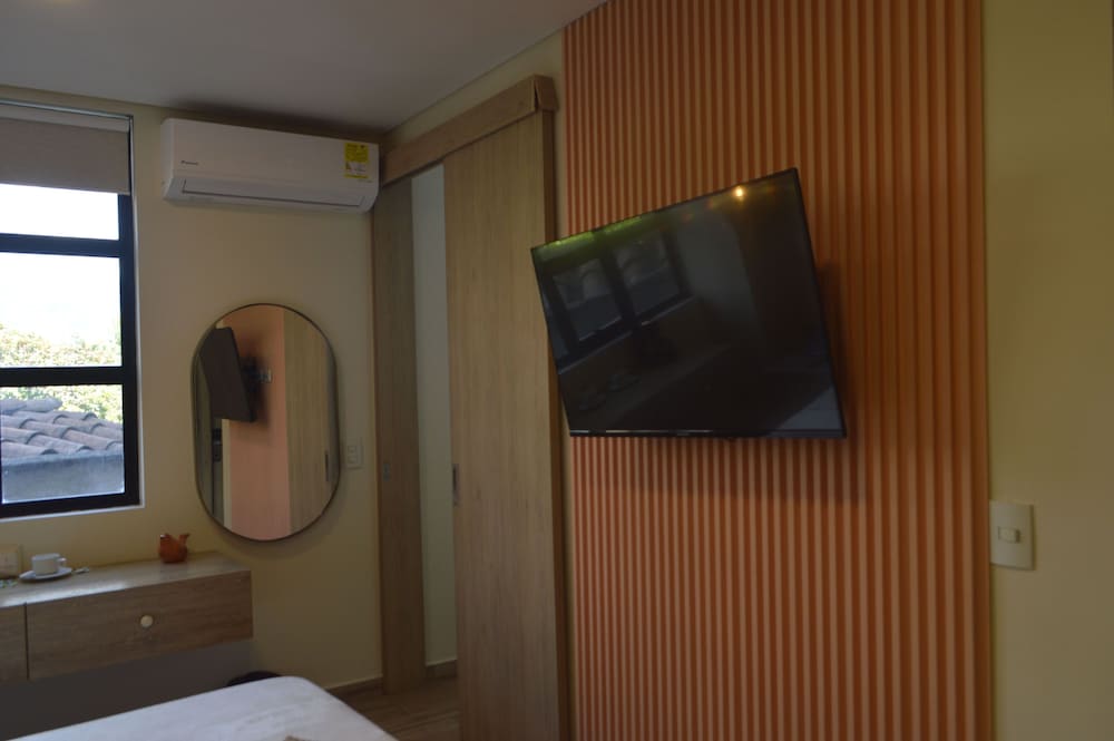 Standard Double Room photo 3