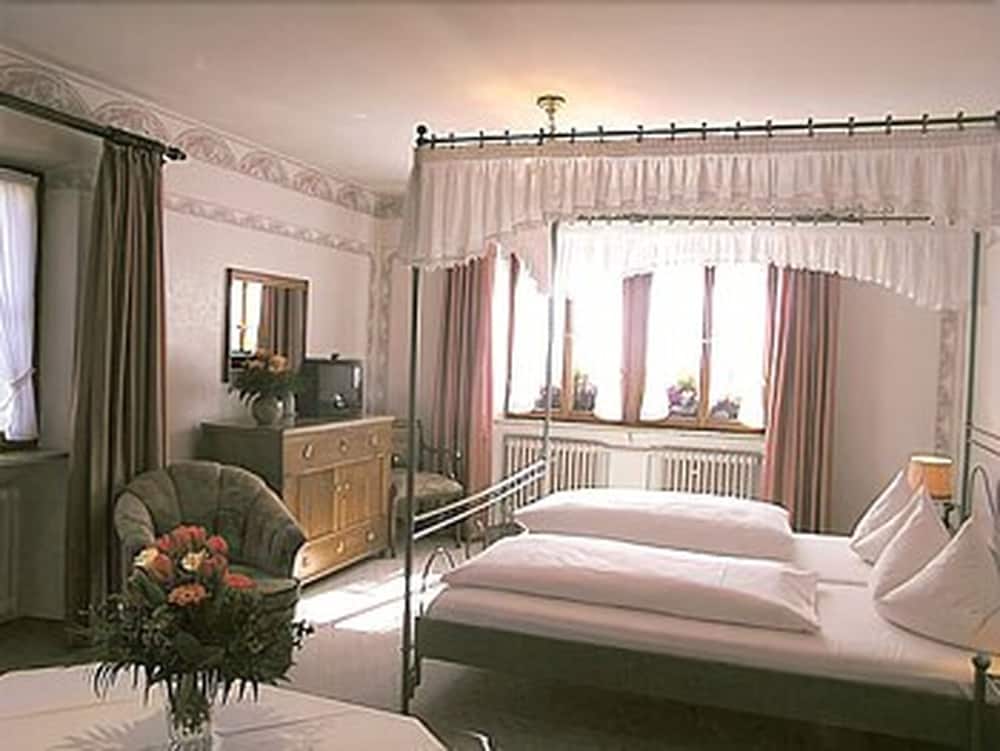 Basic Double Room - Photo 7