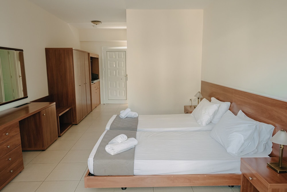 Superior Room - Photo 9