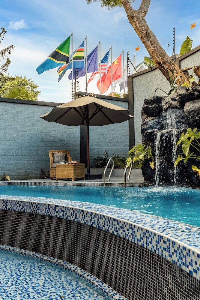 Deluxe Cottage, 2 Bedrooms, Private Pool, Garden View