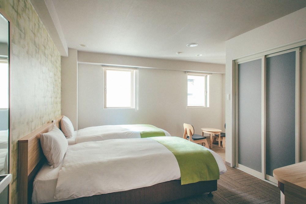 Deluxe Twin Room, Non Smoking - Photo 11