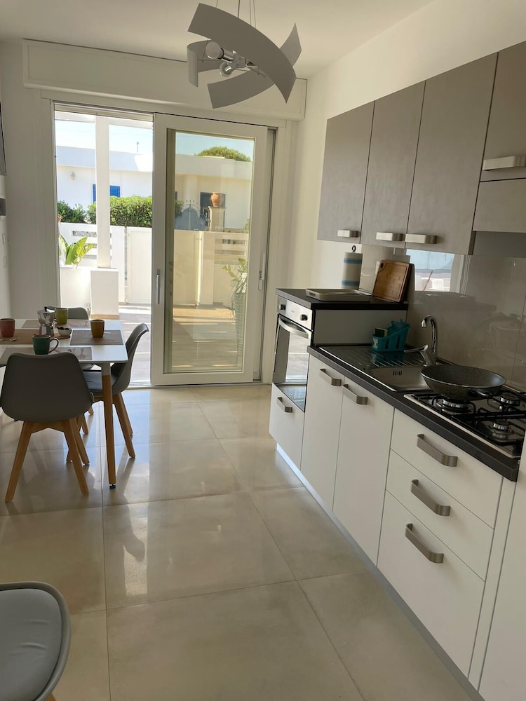 Luxury Apartment, 2 Bedrooms, Non Smoking, Garden View photo 3