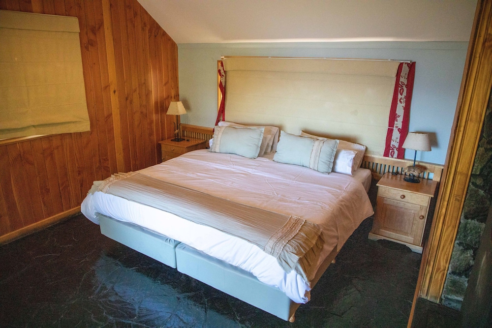Panoramic Studio, Lake View photo 2