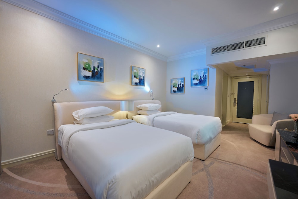 Premium Room, 2 Twin Beds - Photo 3