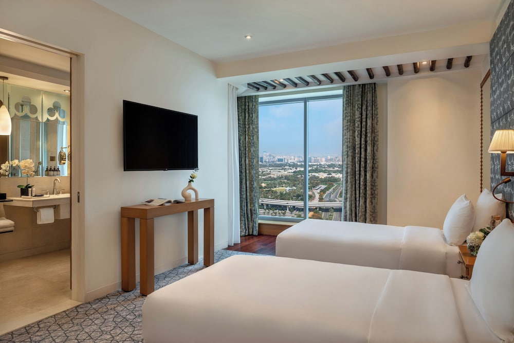 Suite, 3 Bedrooms (Fully Furnished)