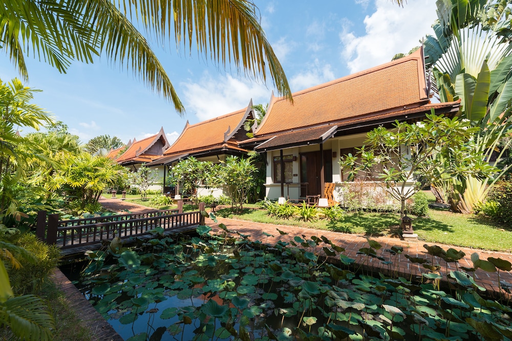 Thai Style Bungalow - Photo 17