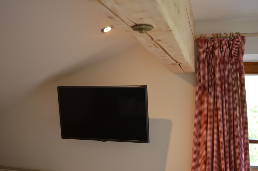 Apartment, 1 Bedroom, Balcony, Garden View (Almwiesn) photo 2
