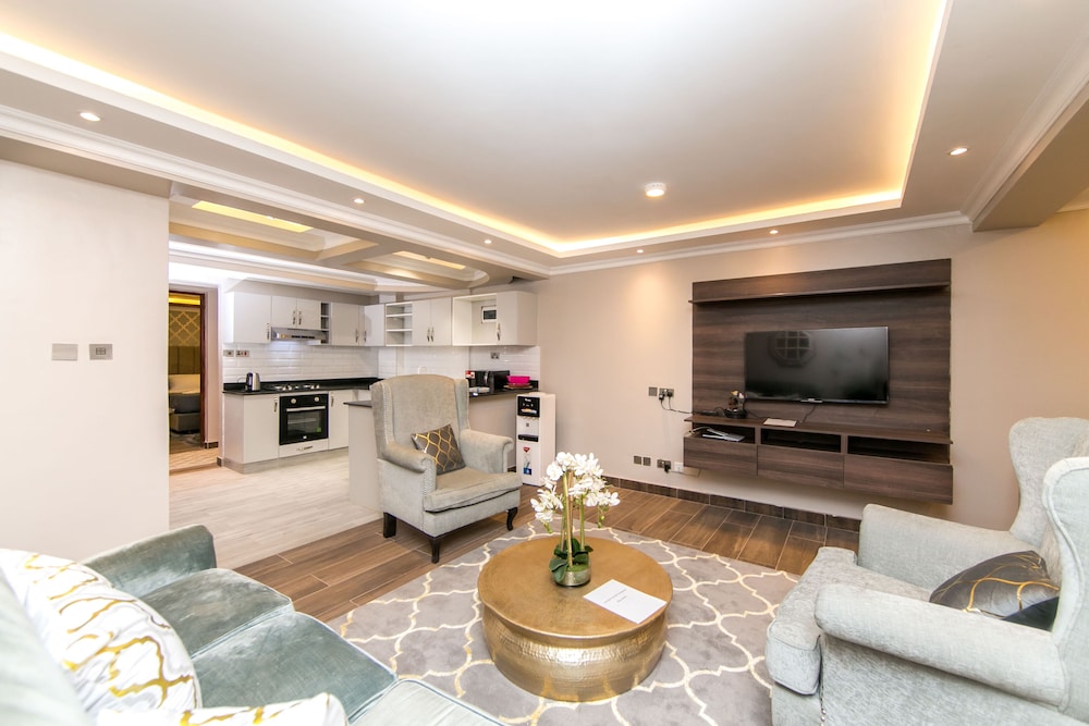 Luxury Studio Suite