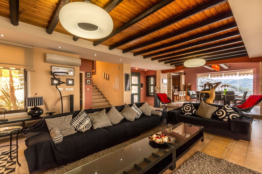 Panoramic Villa, 6 Bedrooms (Panorama) photo 2