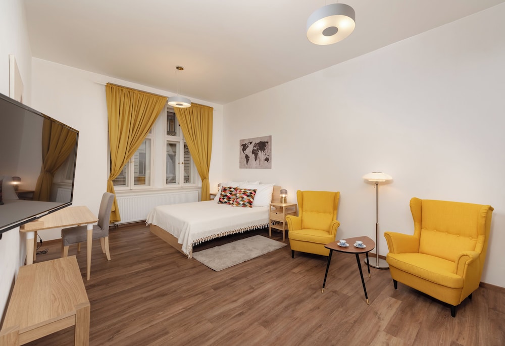 Deluxe Apartment, Balcony, City View (24)