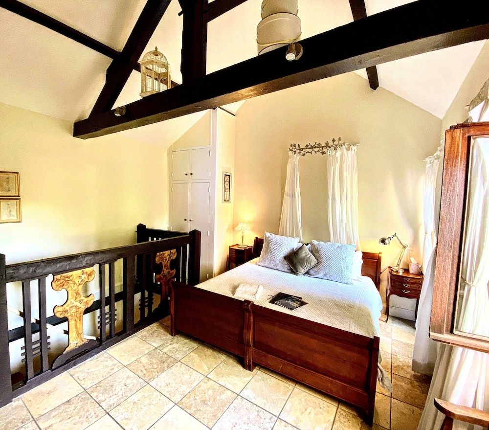 Room (La Lanterne)