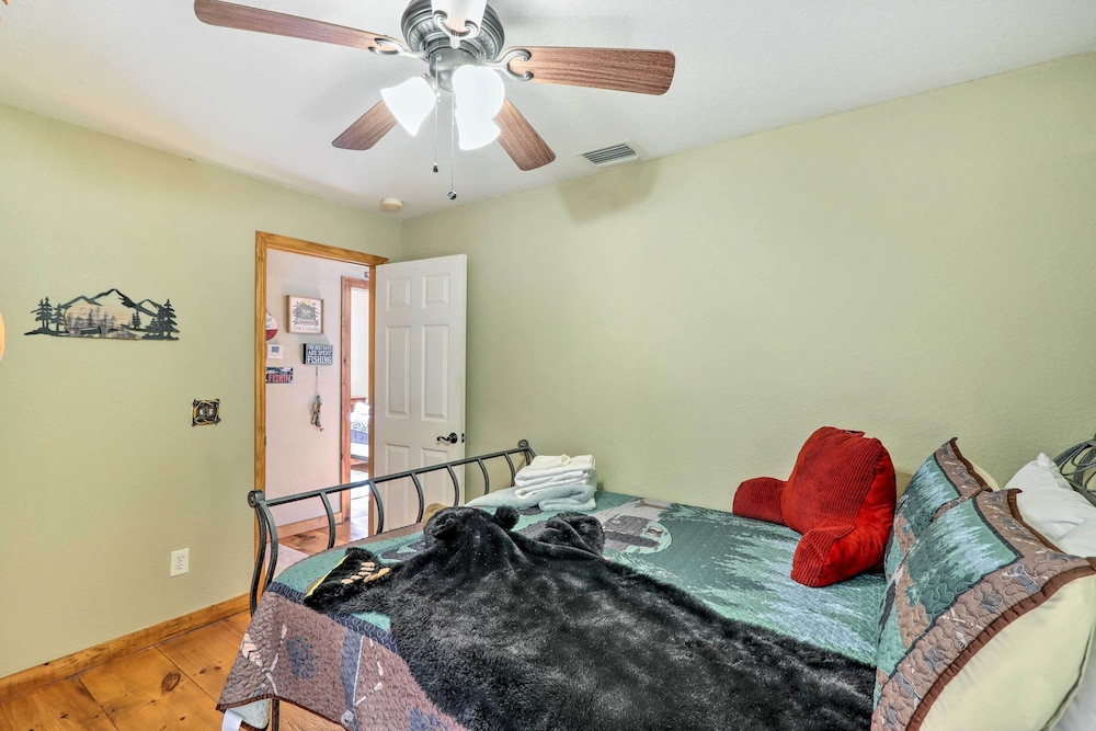 House (2 Bedrooms) photo 1