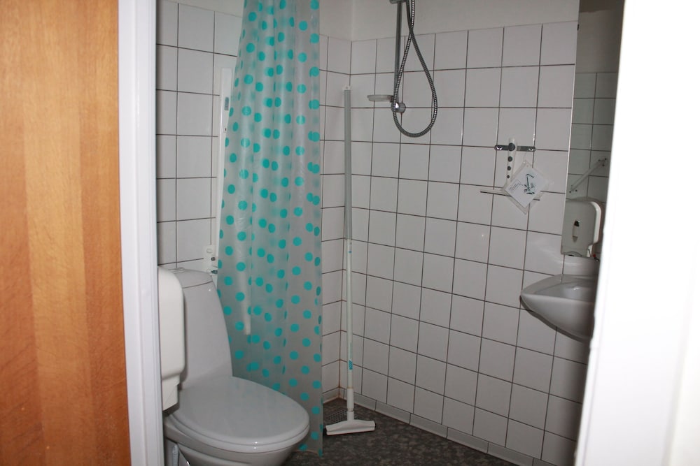 Basic Room, Private Bathroom (4 person) photo 2