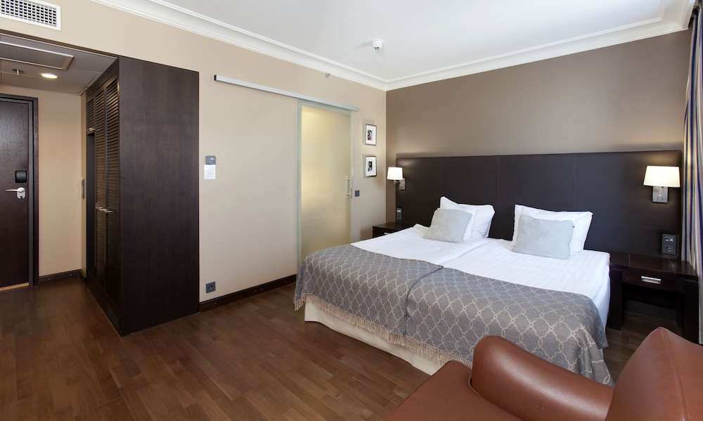 Superior King Room - Photo 2
