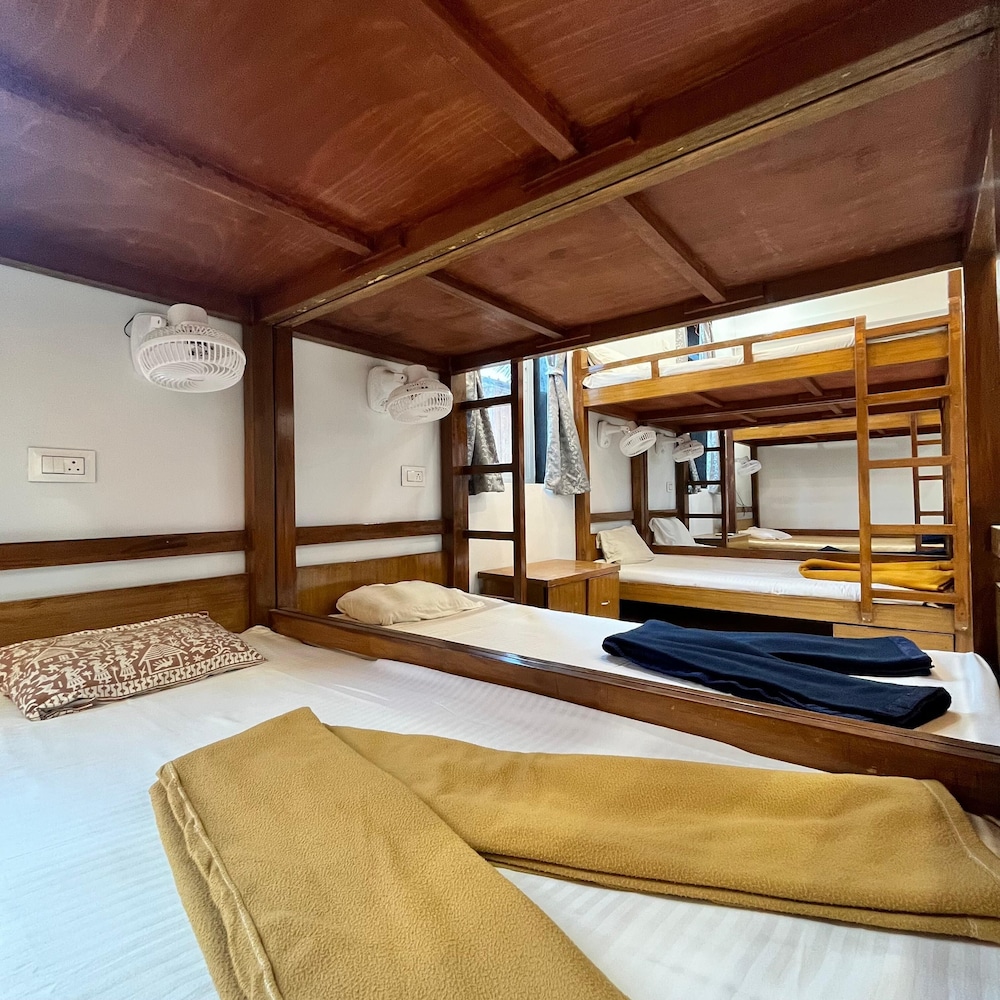 Basic Shared Dormitory