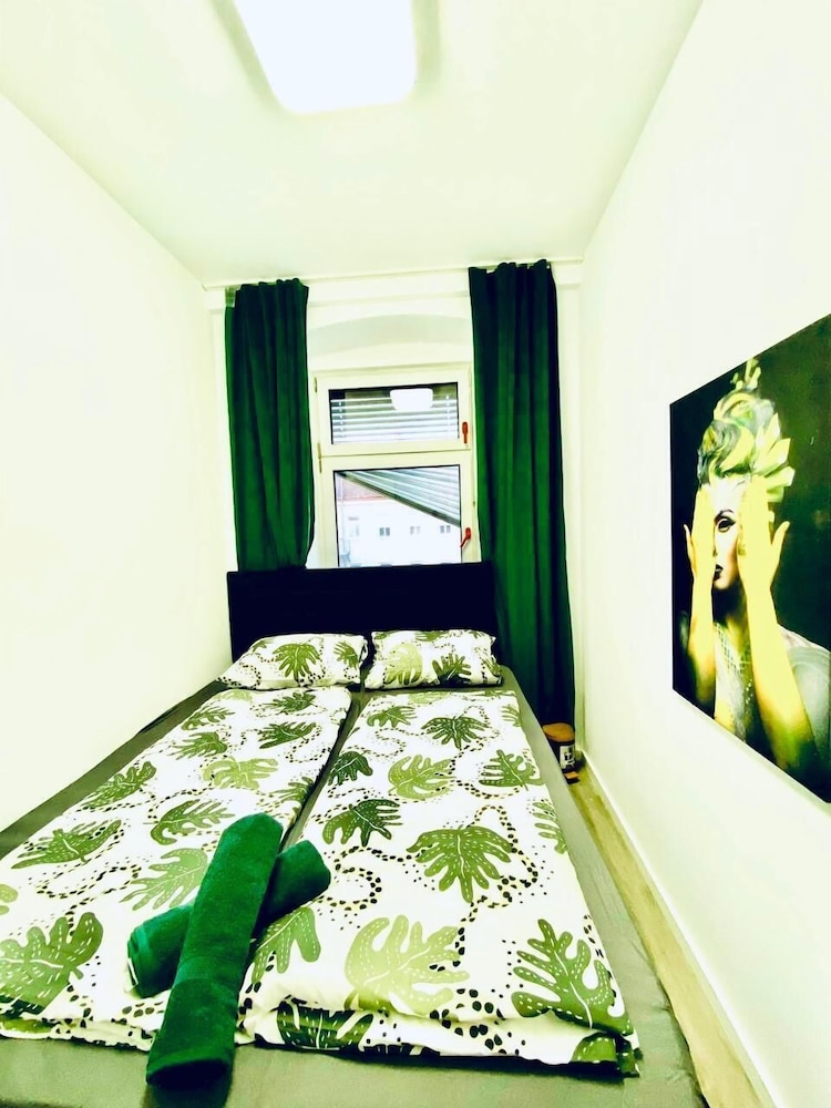 Basic Room