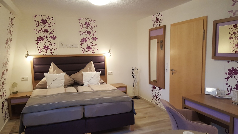 Classic Double Room - Photo 2