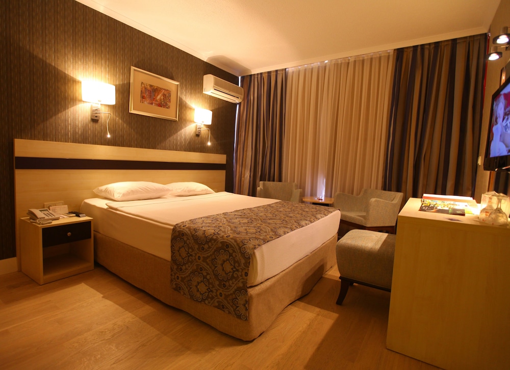 Standard Room, 2 Twin Beds photo 1