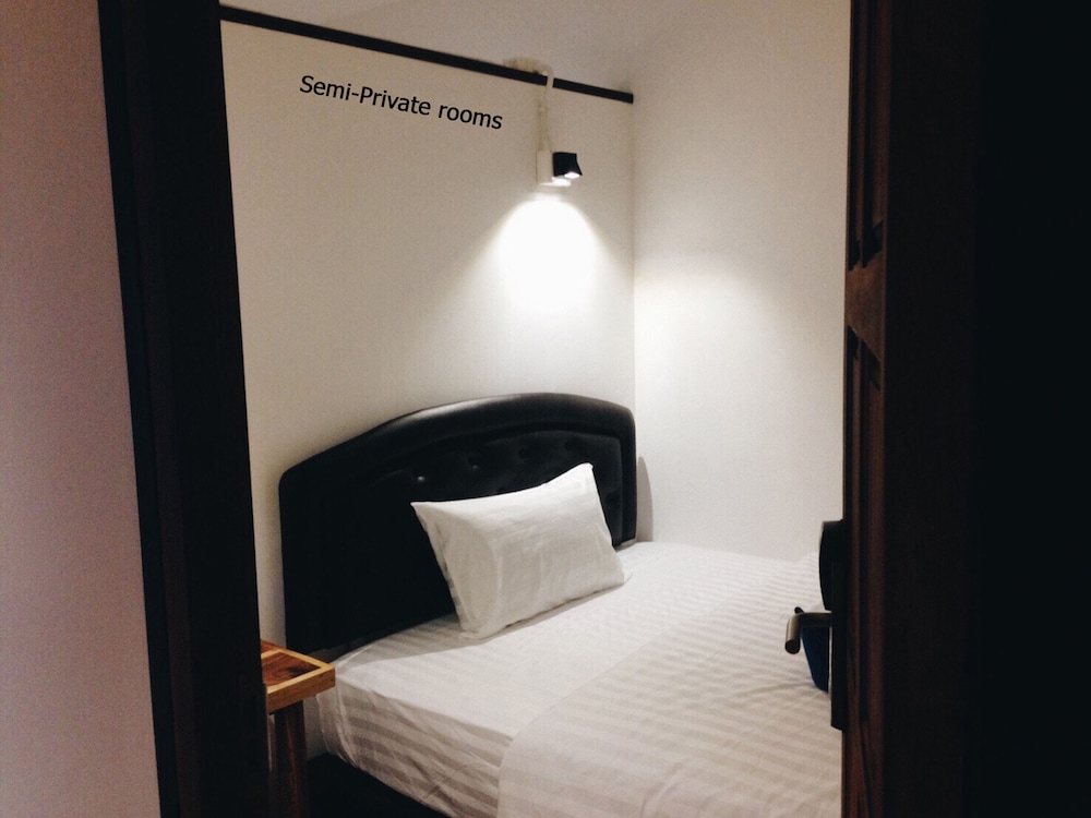 Economy Single Room photo 2