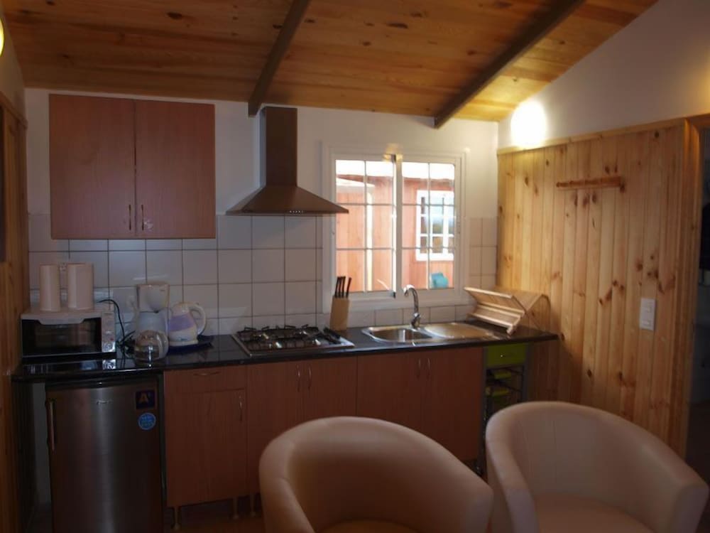 Family Cabin, 2 Bedrooms photo 2
