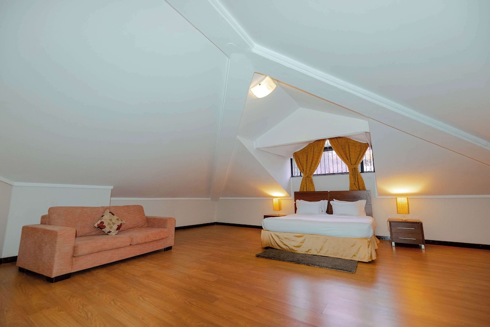 Standard Apartment, 1 Queen Bed, Non Smoking