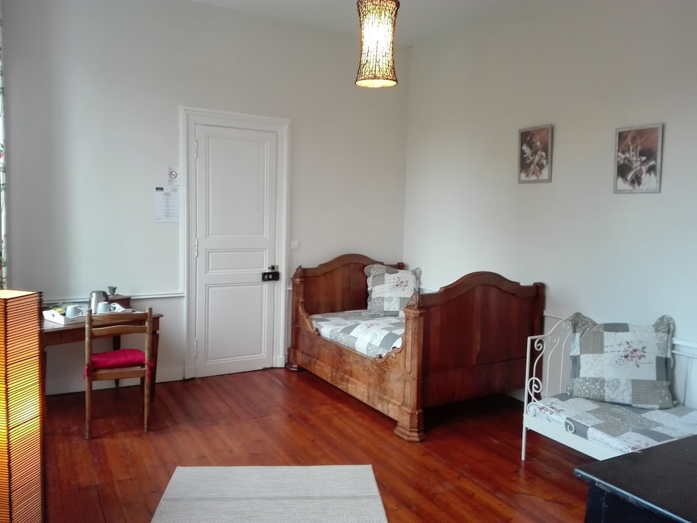 Junior Suite, Park View - Photo 2