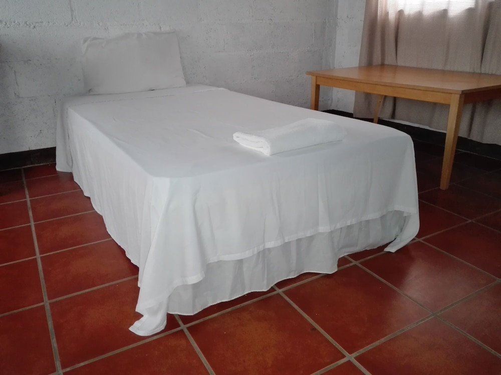 Basic Shared Dormitory, 1 Twin Bed photo 3
