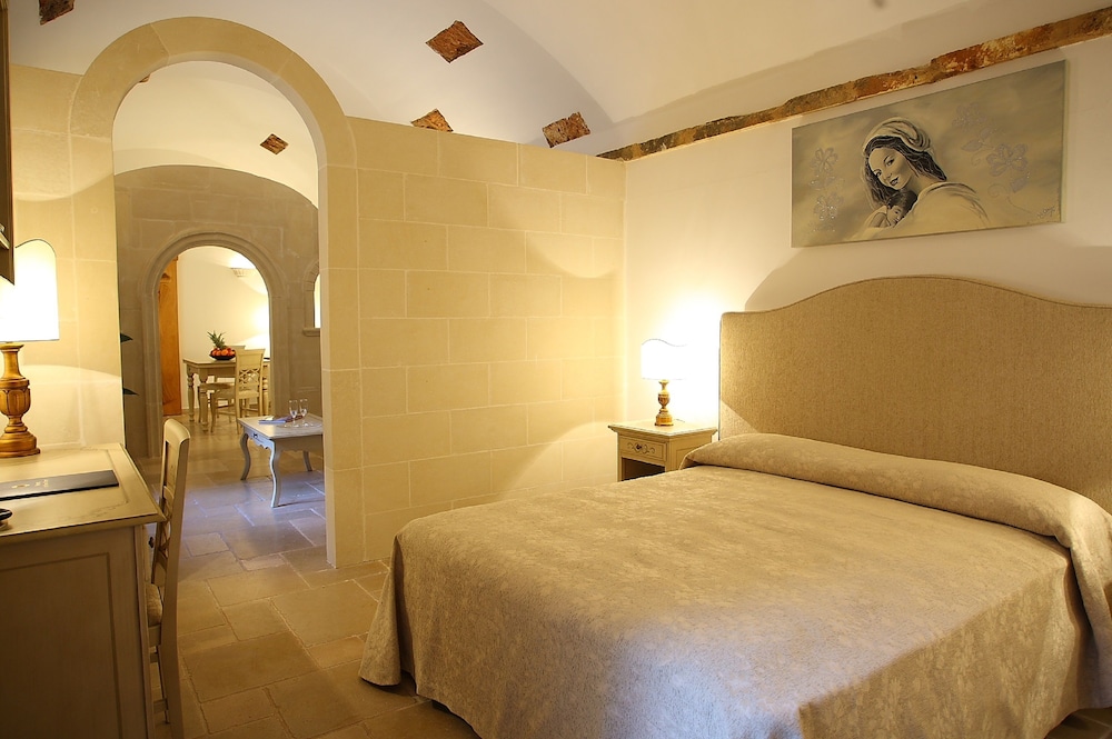 Junior Suite - Photo 2