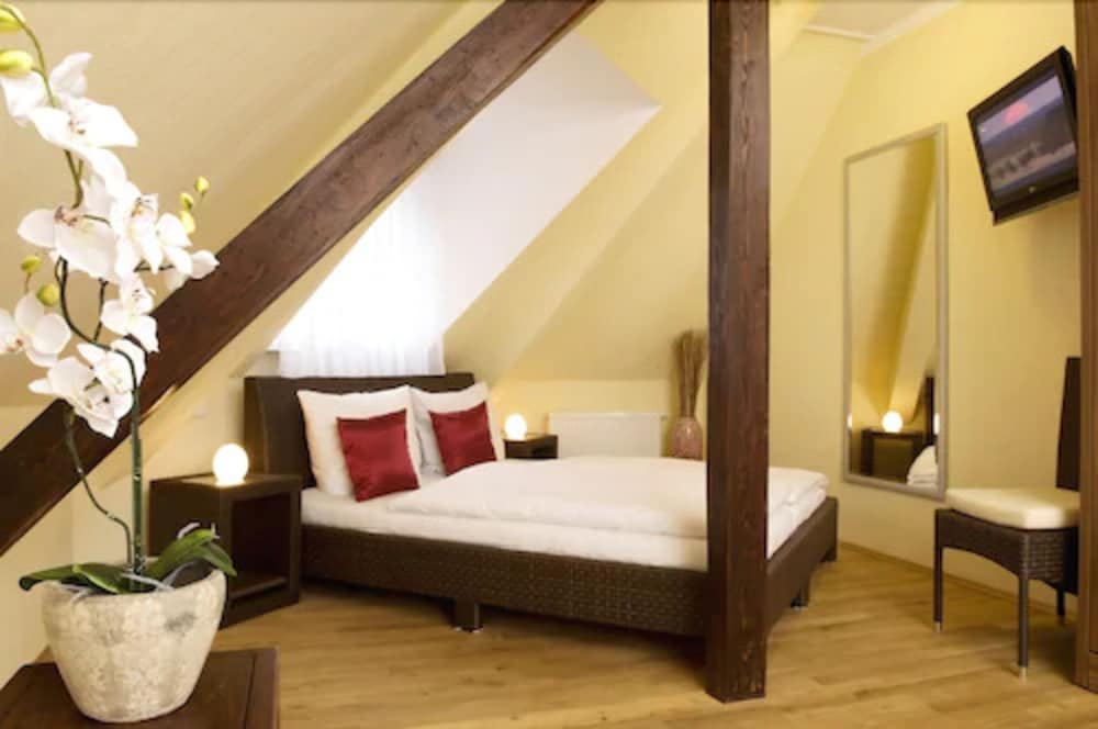 Double Room, 1 Double Bed, Kitchenette photo 3