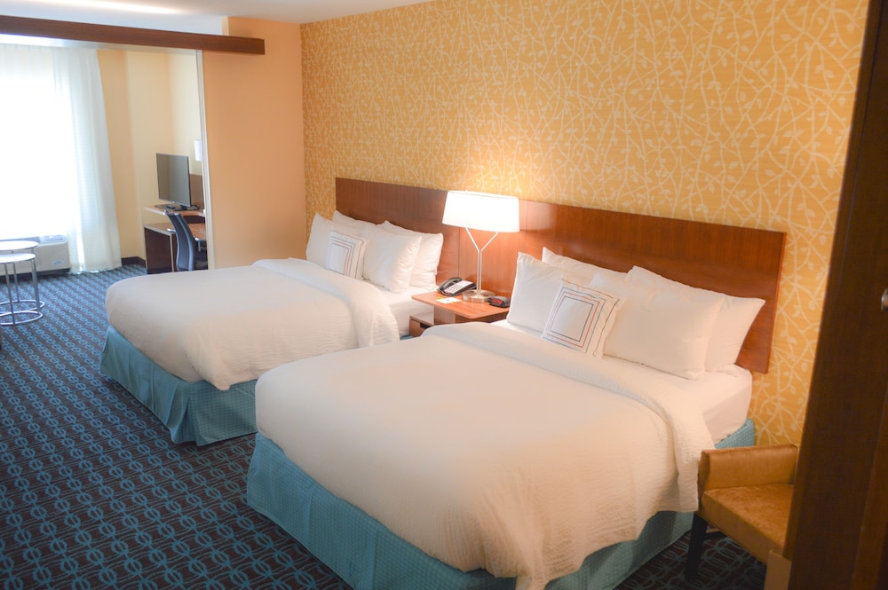 Suite, Multiple Beds