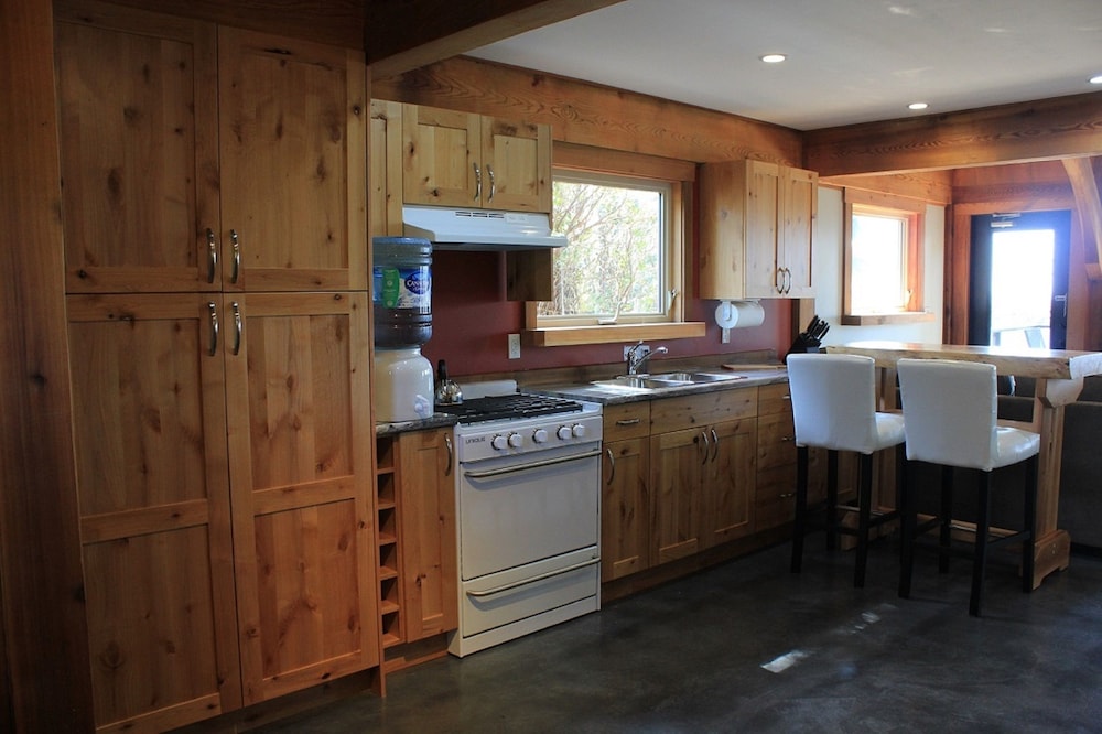 Chalet, 1 Bedroom, Beachfront photo 2