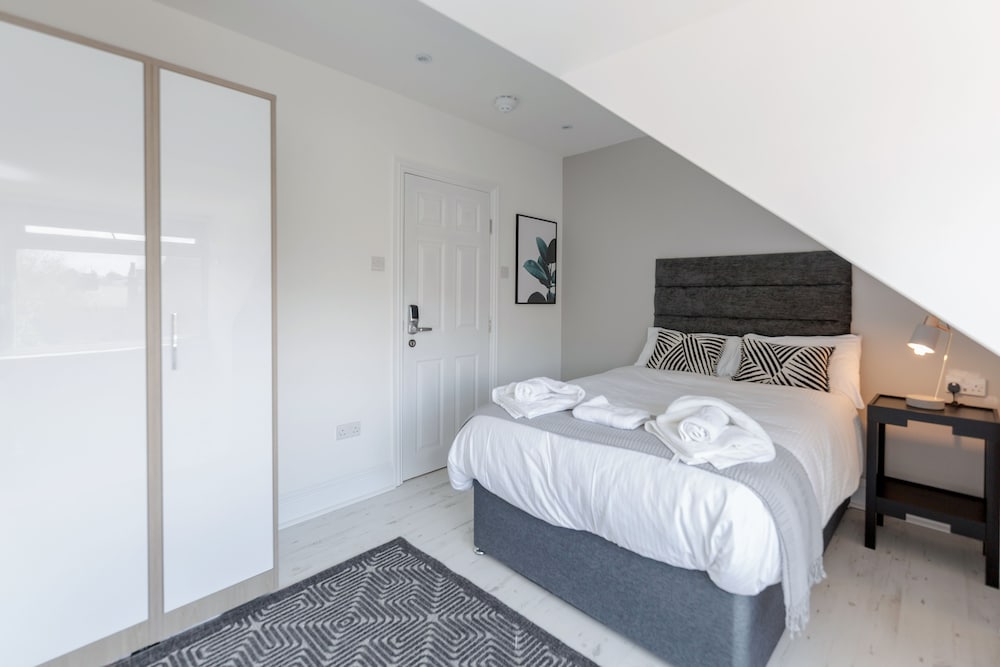 Comfort Double Room, Private Bathroom photo 3