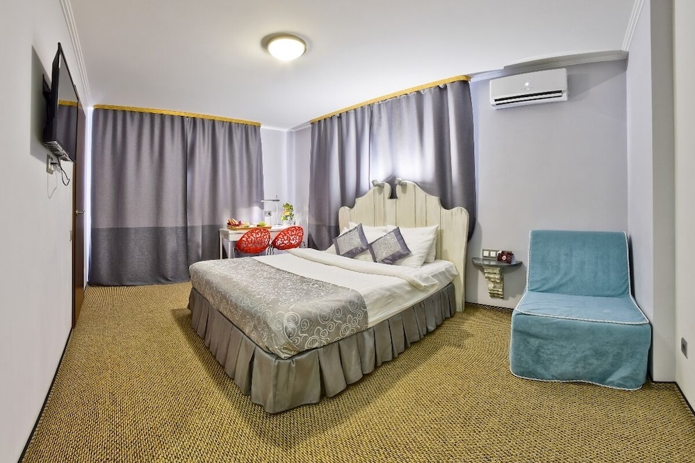 Business Double Room, Non Smoking photo 2