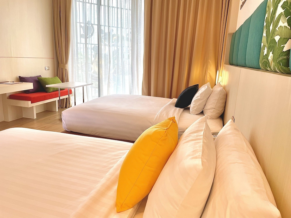 Deluxe Twin Room - Photo 3