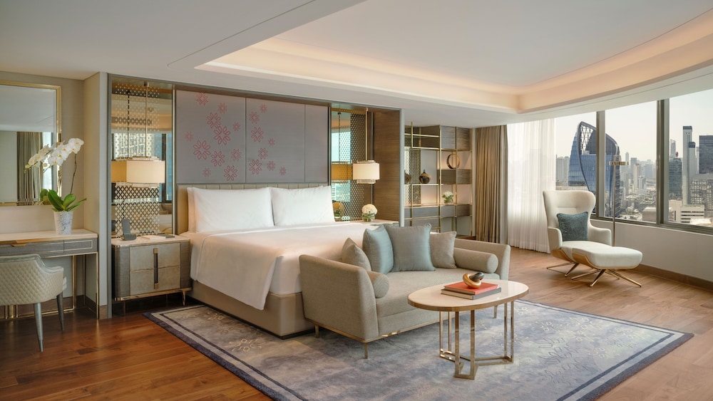 Royal Suite, 1 Double Bed photo 3