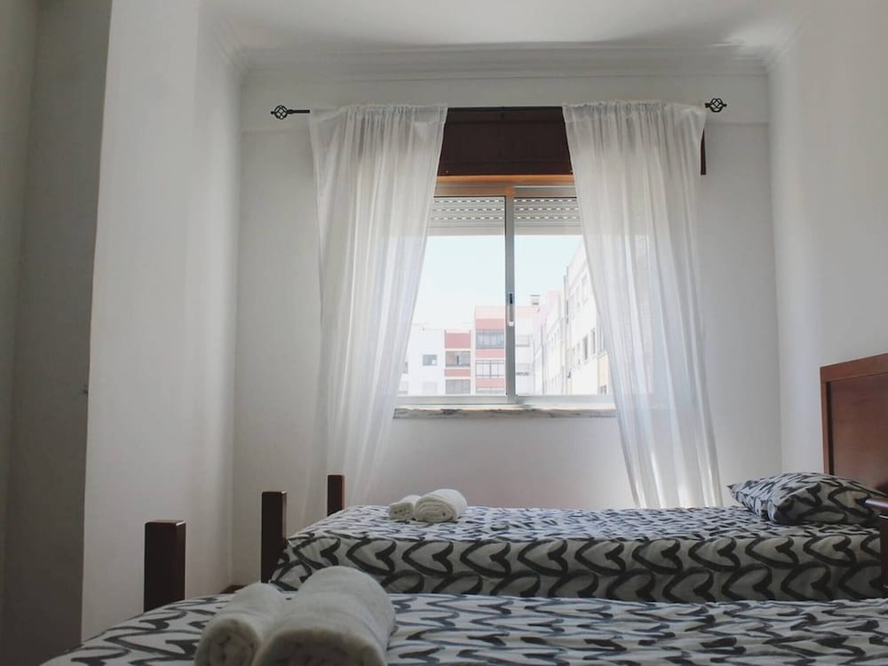Room, 1 Bedroom, City View