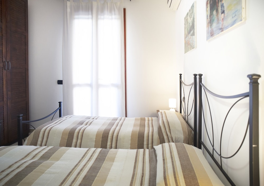 Classic Room, Balcony (Maestrale)