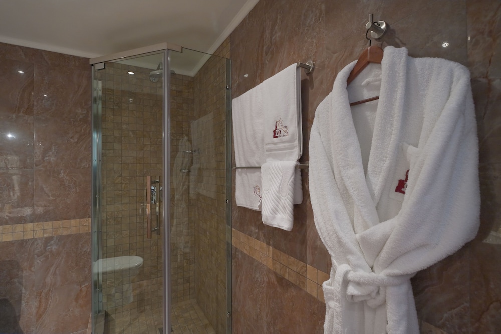 Superior Double Room (First Class) photo 3