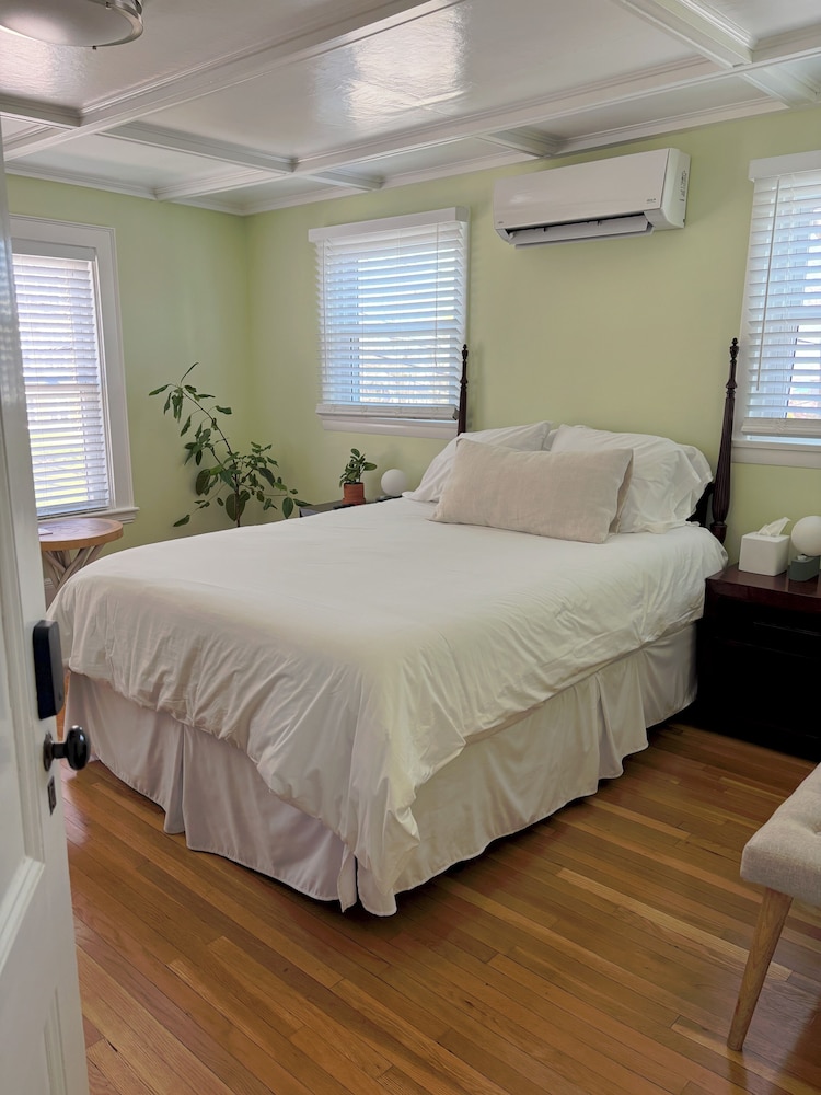 Comfort Double Room, Partial Ocean View