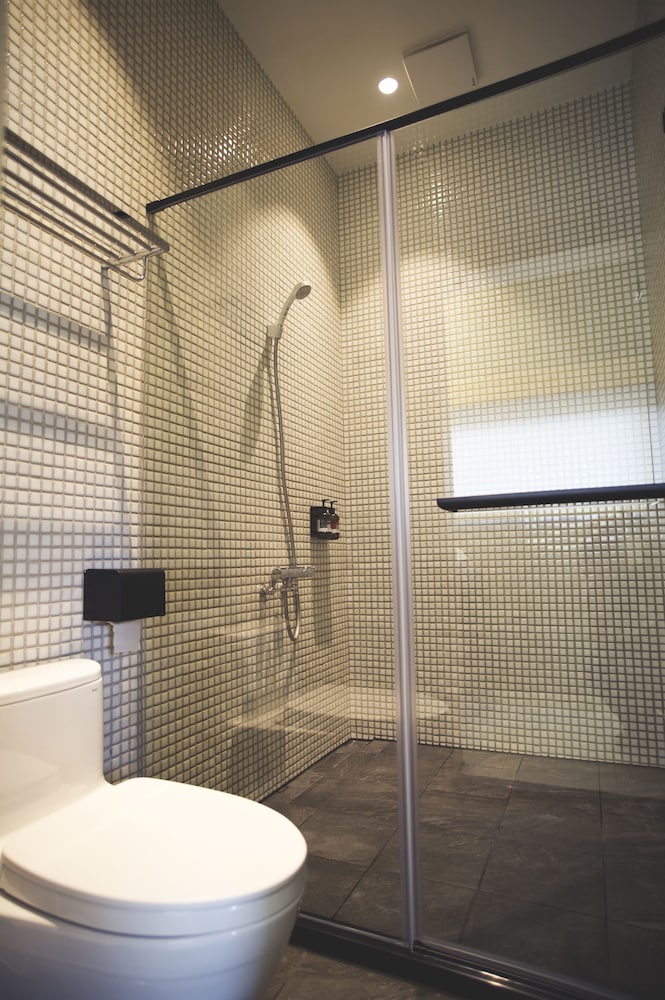 Design Quadruple Room - Photo 9
