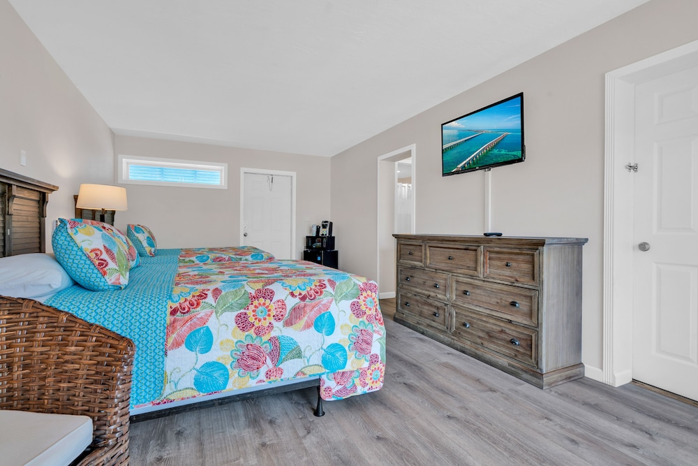 Canal View 2 Queen Island Room photo 3
