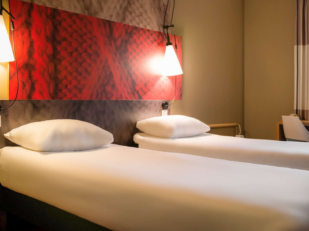 Twin Room, 2 Twin Beds (New Sleep Easy Concept) - Photo 5