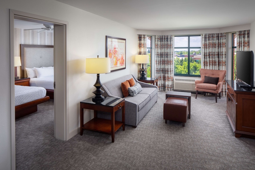Suite - Photo 6