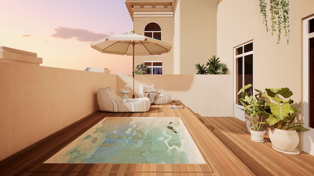 Suite (Con Piscina Semi-Privada)