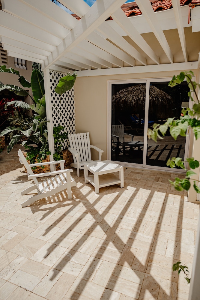Studio, Multiple Bedrooms, Accessible, Garden View