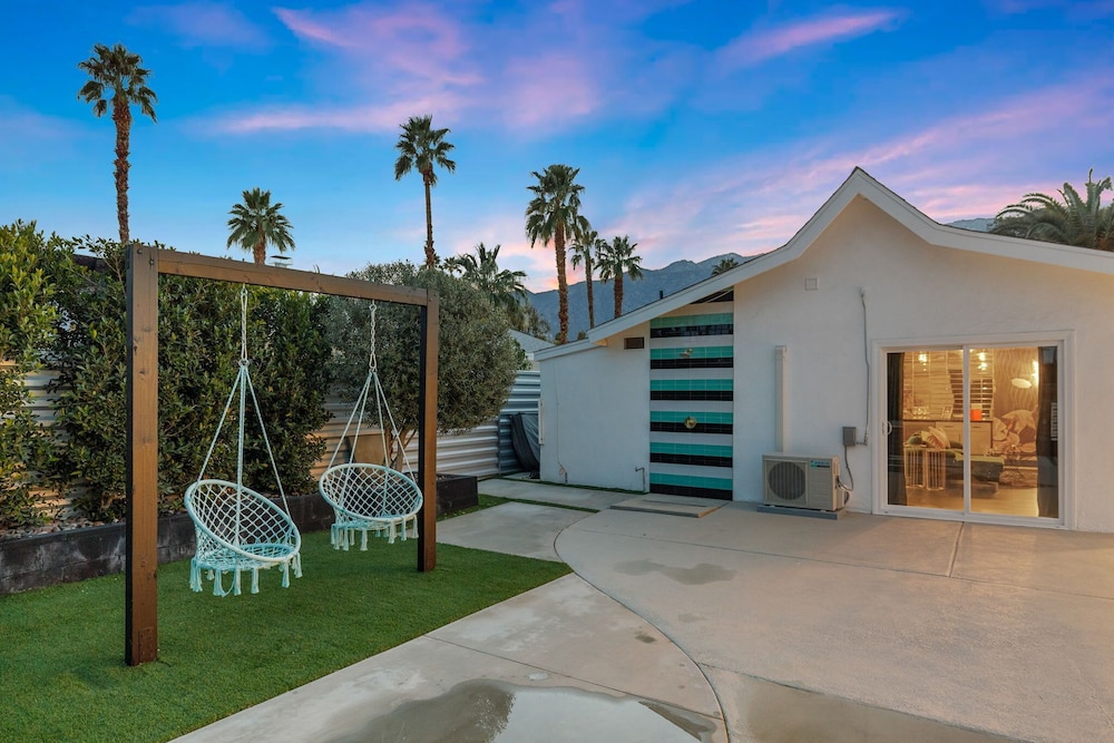 The Ritz - Luxury Home With Pool Speakeasy Bar, Billede 27